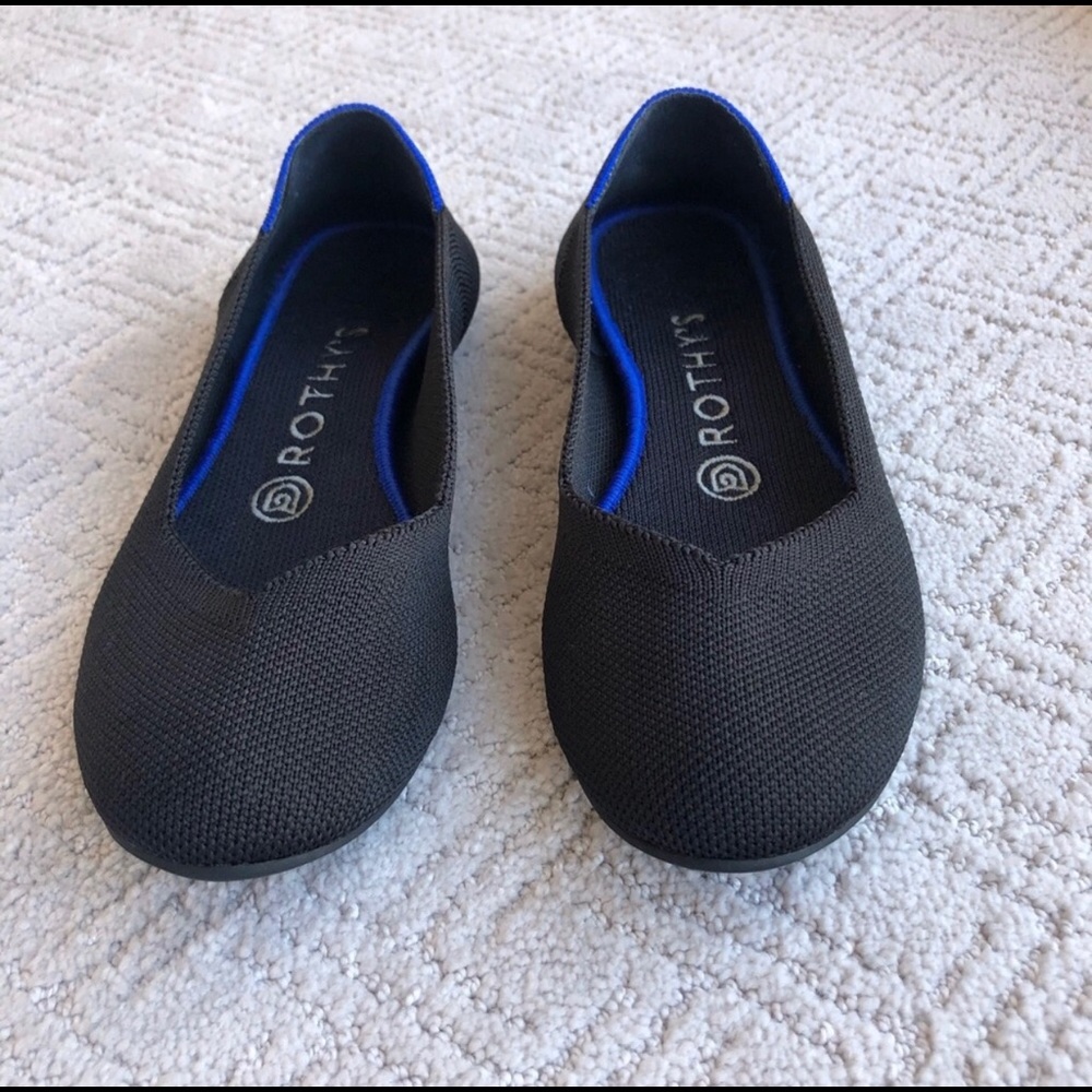 Rothy's Solid Black Round Toe Flats - Size 6.5
